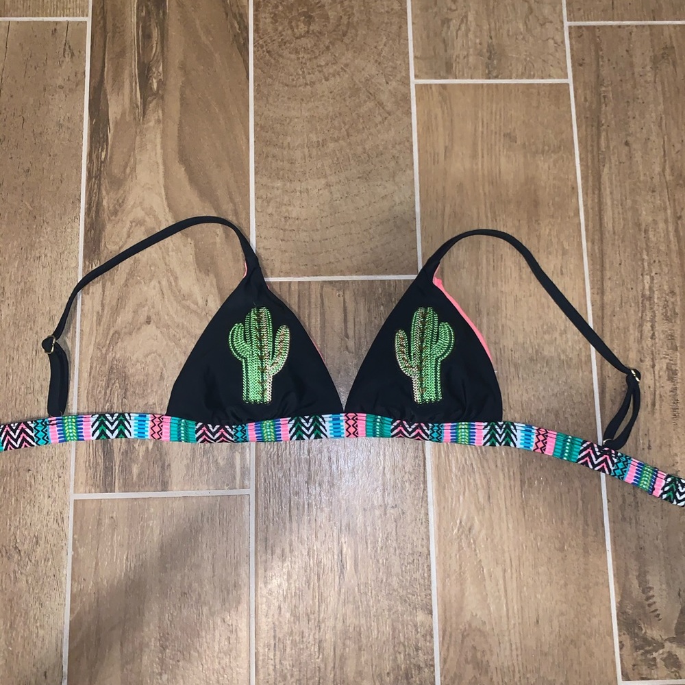 Bikini top